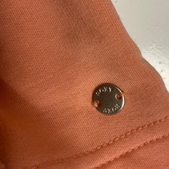 Women’s Roxy sweat shorts  size L - Picture 5 of 6